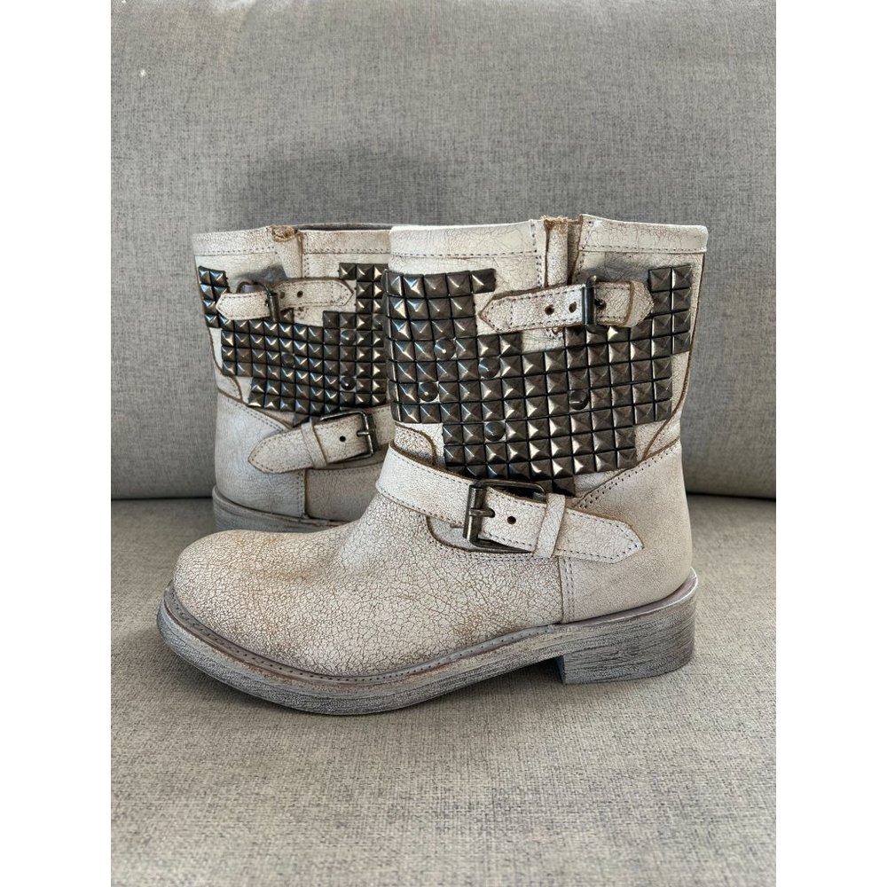 ASH Studded Ivory Burnished Boots Sz 40/10
